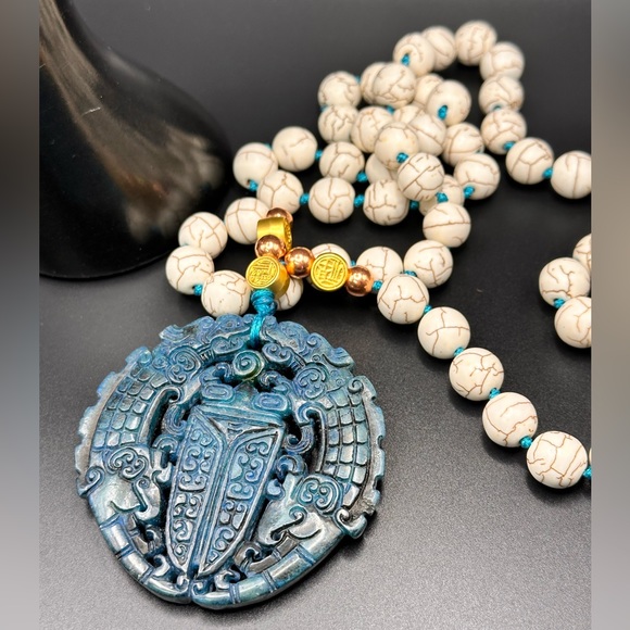 ANTIQUE JADE CHAN LOONG ( 蝉 龙 ) + CALCITE NATURAL STONE NECKLACE one size - Picture 11 of 11